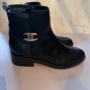 Tommy Hilfiger Women's Imiera Ankle Boots
